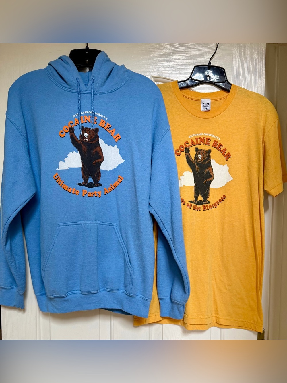 Cocaine Bear Hoodie & Graphic Tee Set Men’s Medium